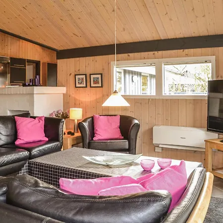 Mollevangen Oksbol X